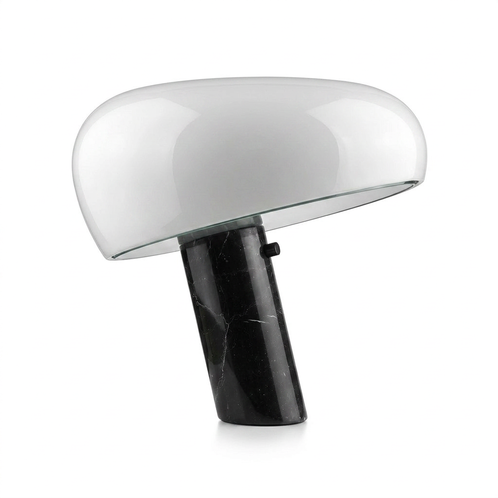 Snoopy Lampa Special Edition – pärlvit högblank kupol och svart Marquina-marmorbas, studiofoto